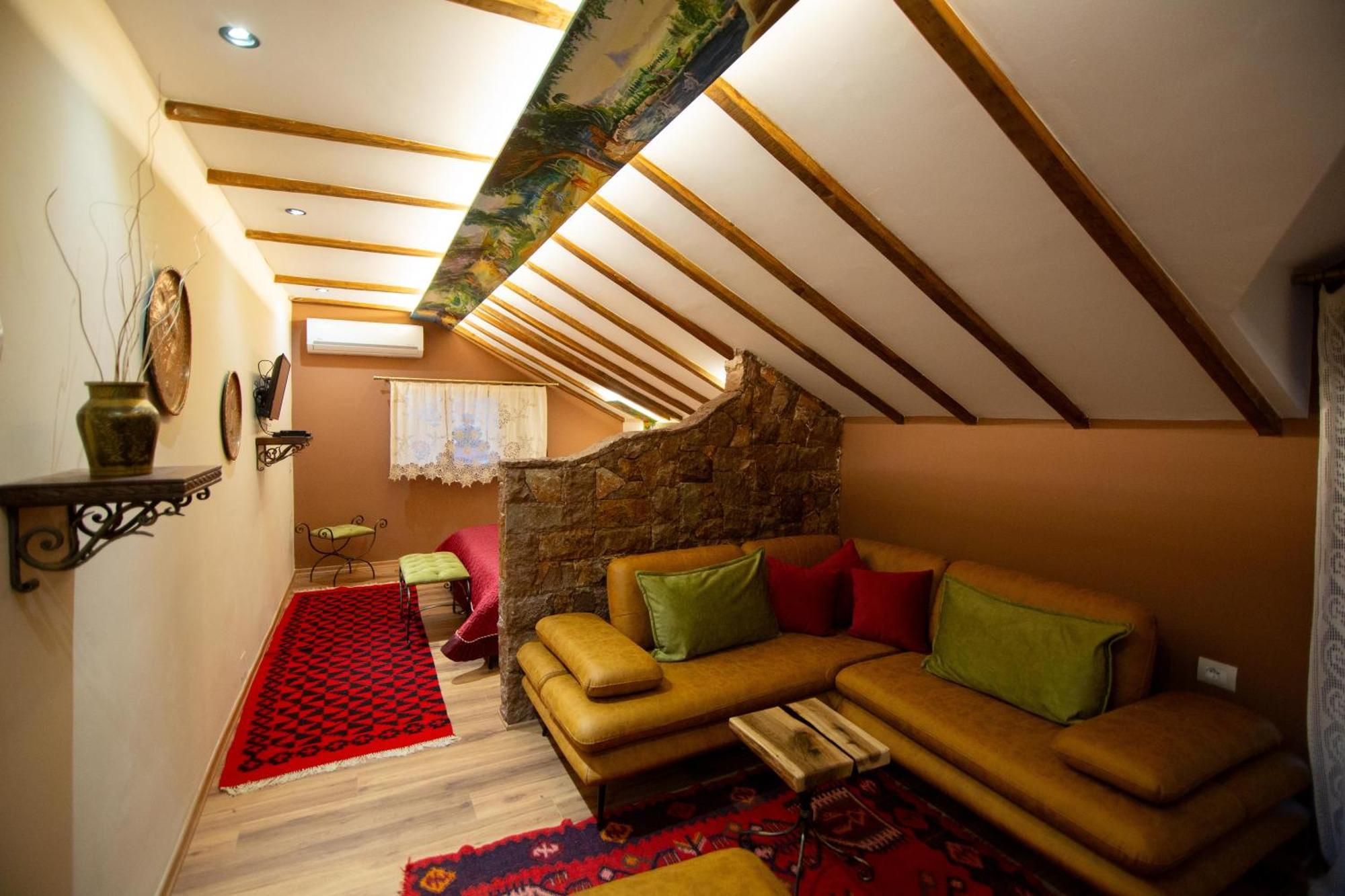 Vila Eden Boutique Hotel 코르처 외부 사진