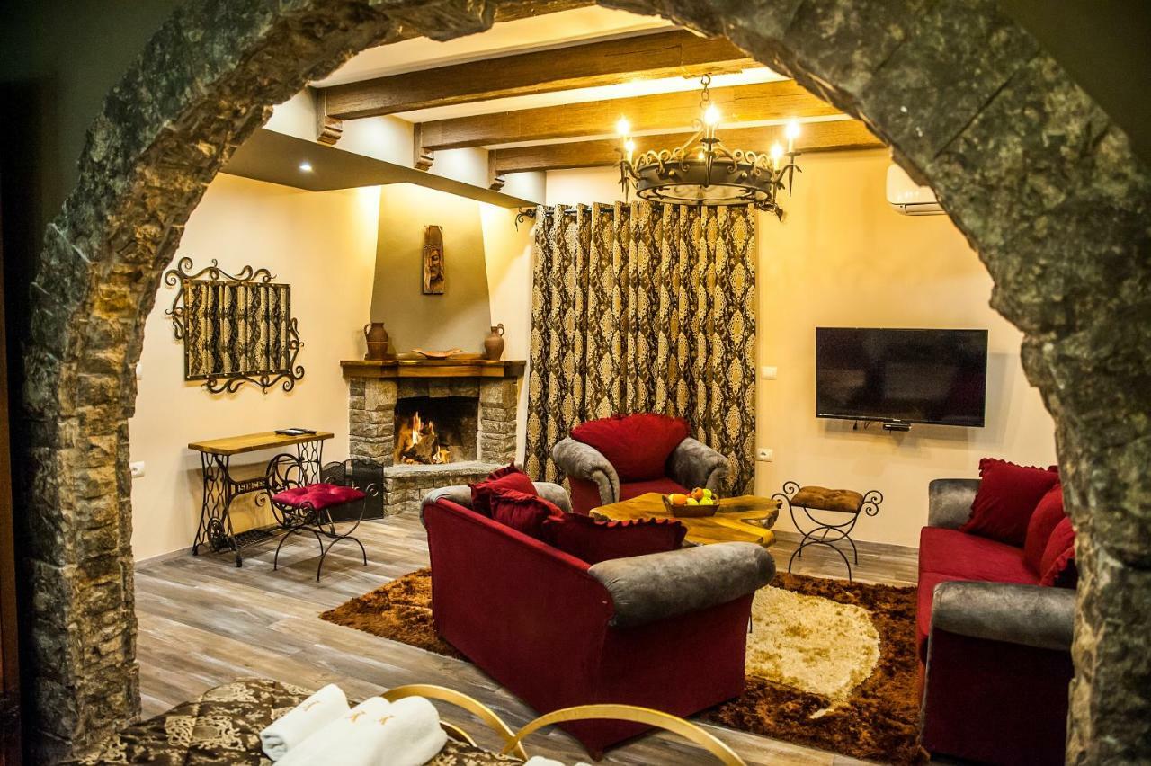 Vila Eden Boutique Hotel 코르처 외부 사진